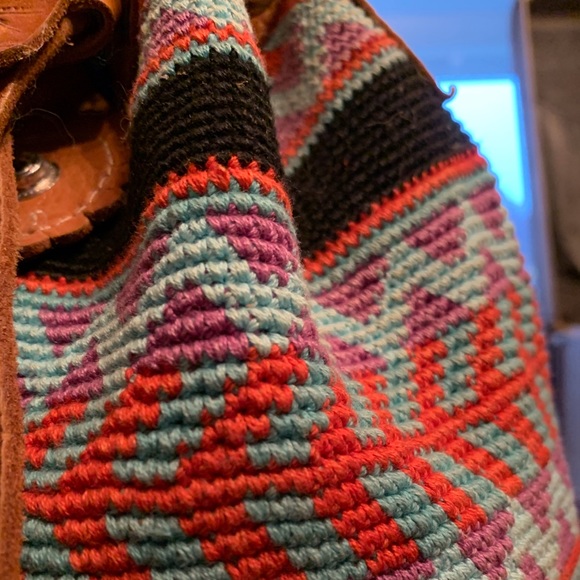 Bucket Purse - Picture 2 of 9